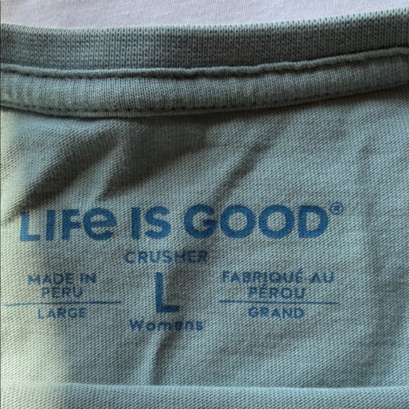 *sold on Depop* Life Is Good Teal Short-Sleeve Turtle Tee - Picture 4 of 5